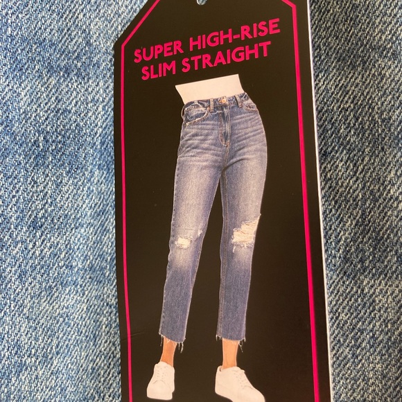 NWT NOBO Super High Rise Slim Straight Crop Jeans - Size 17 - Picture 6 of 12